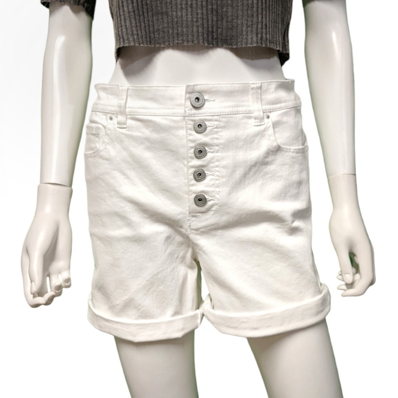 INC International Concepts White Novelty Denim Short, 4 - Picture 4 of 6